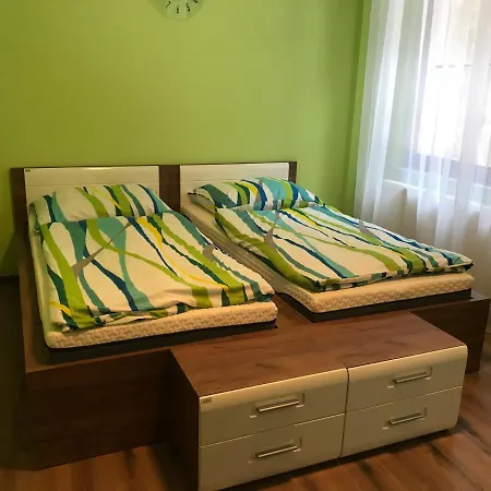 Apartment Krusne Hory - Klinovec 2 Km- 2-4 Osoby *